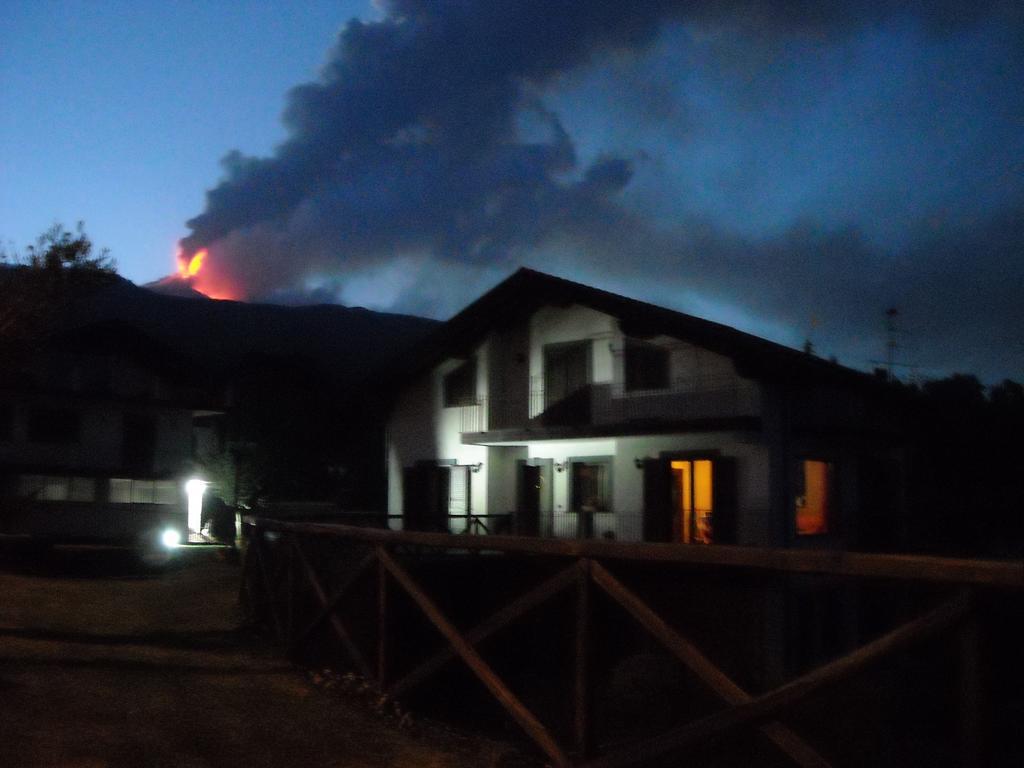 Aurora Dell'etna
